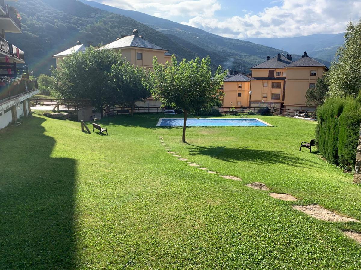 Apartament La Ruella Сорт Екстериор снимка